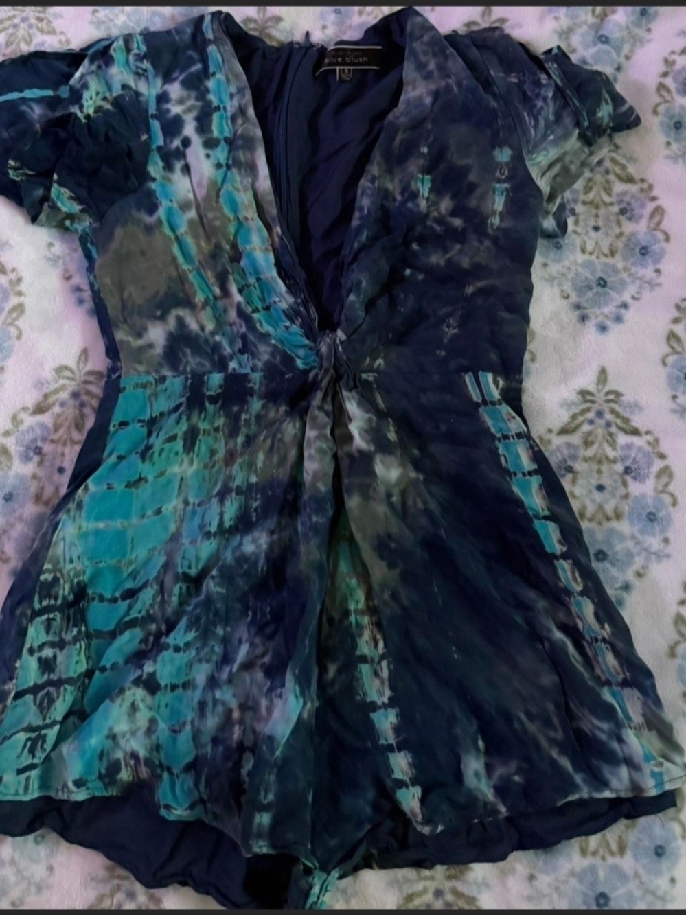 Blue Blush Teal & Navy Tie-Dye V-Neck Dress